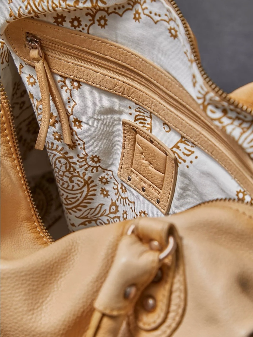 Free People Emerson Large Leather Tote Bag Tan Boho Slouchy Purse We The Free - Picture 5 of 9